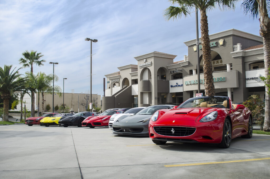 Supercar_Lineup_(18092106572)